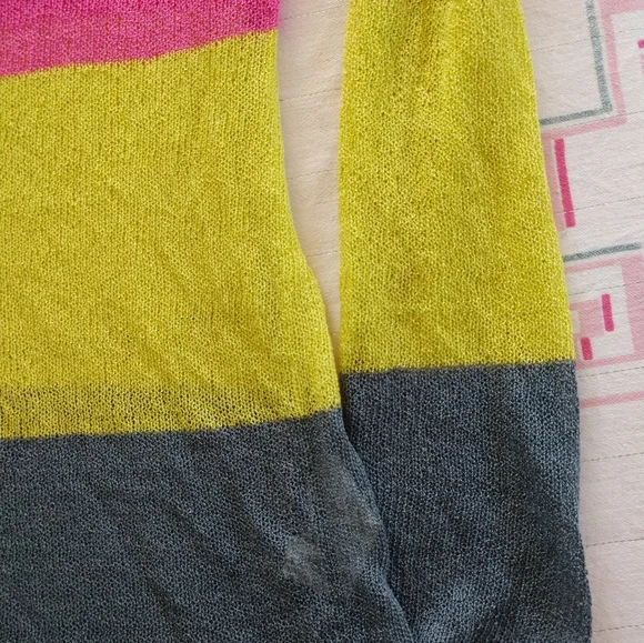 Kensie acrylic nylon lightweight sweater - Picture 3 of 4